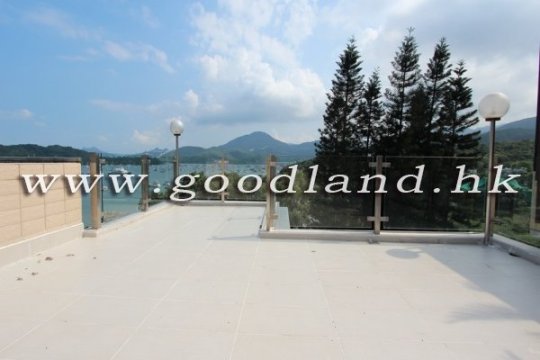 西贡海景花园天台村屋出售出租